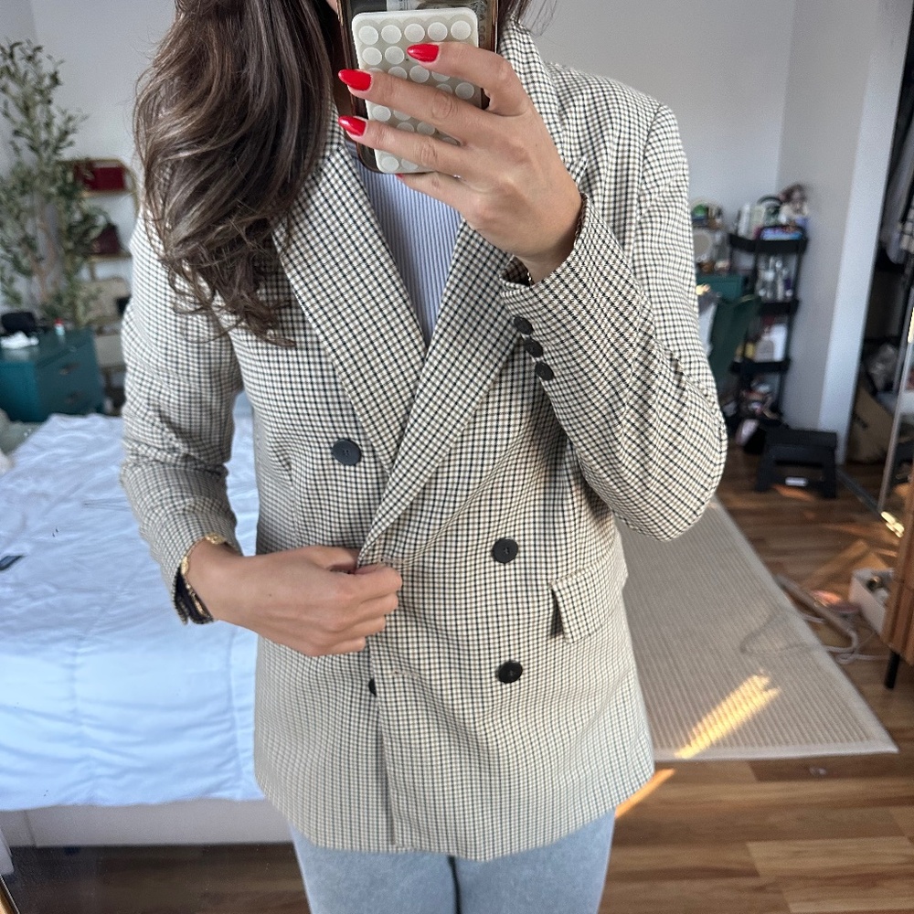 Joie tan houndstooth blazer